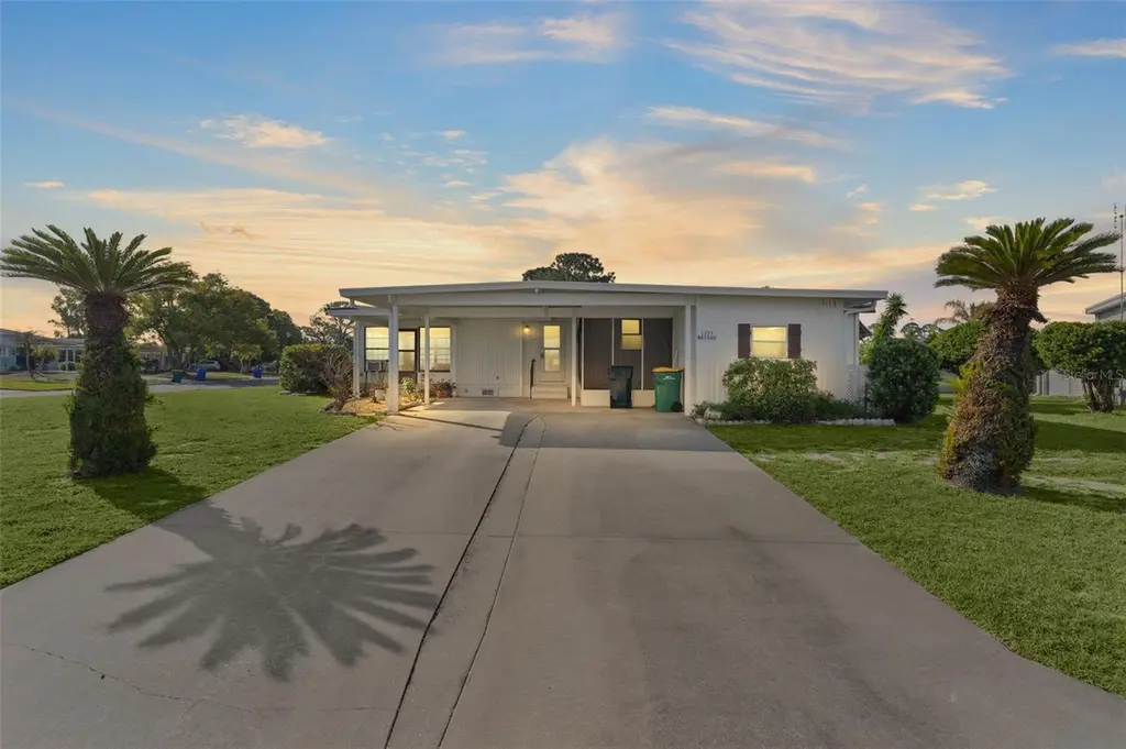 1227 Nassau Cir