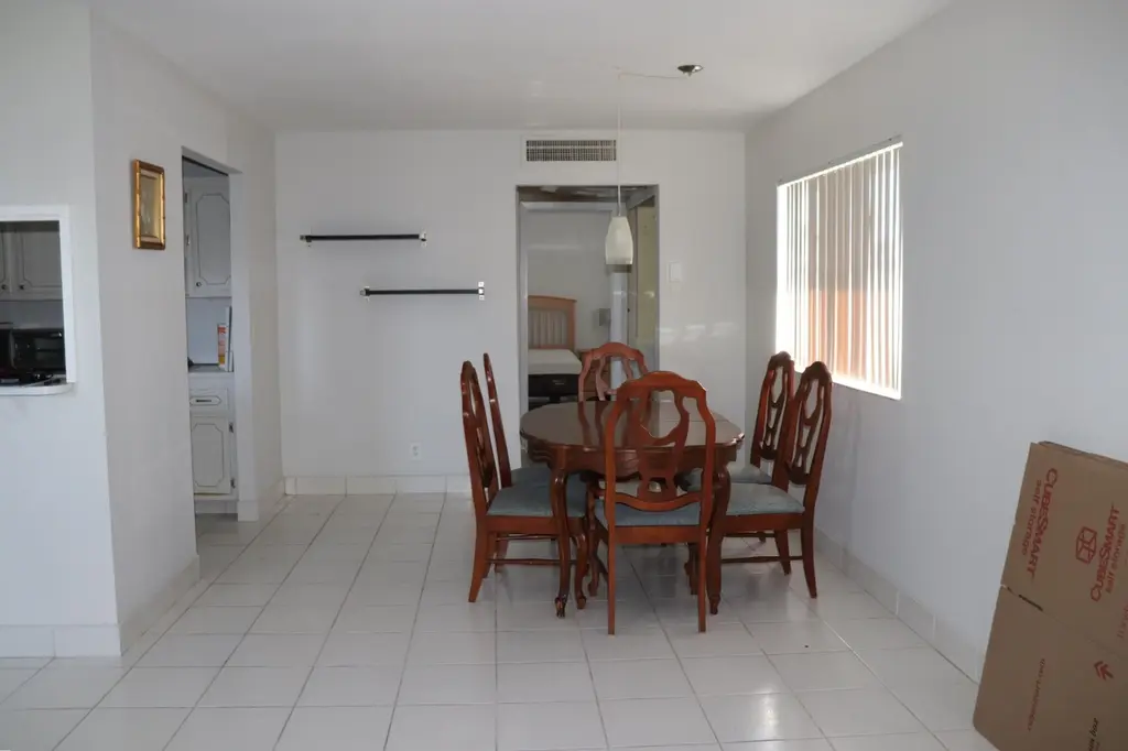 79 Brittany Unit B