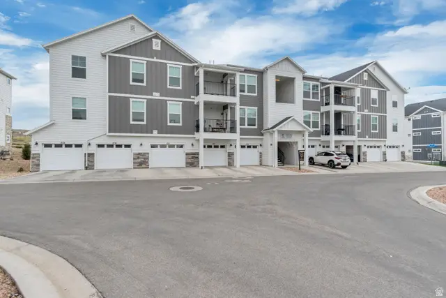 972 W Spider Green Way N #303