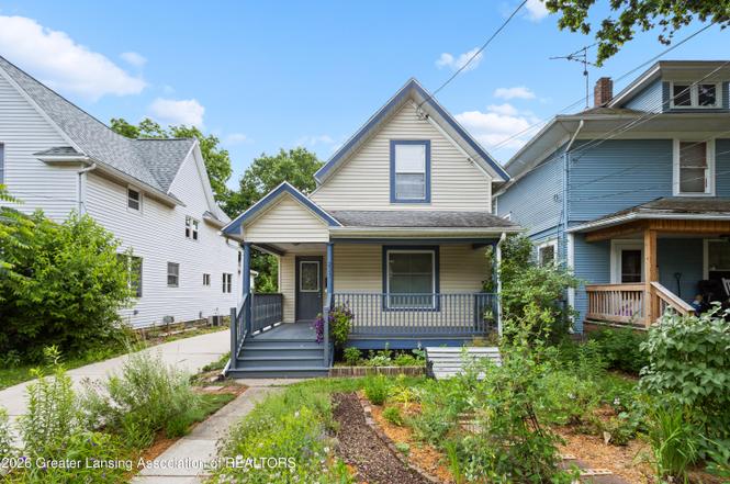 215 Allen St