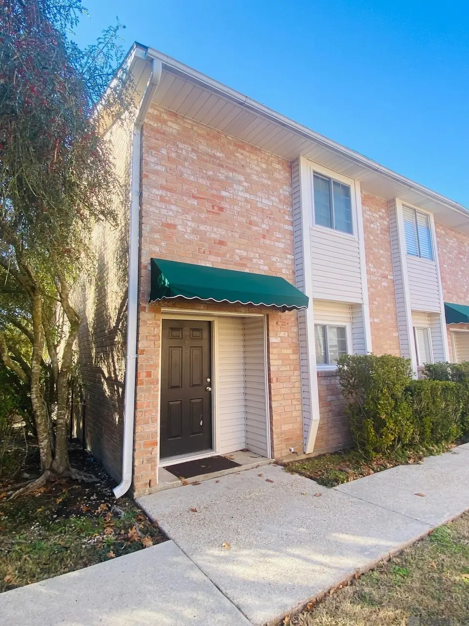 913 W Rothland St Unit 6-D