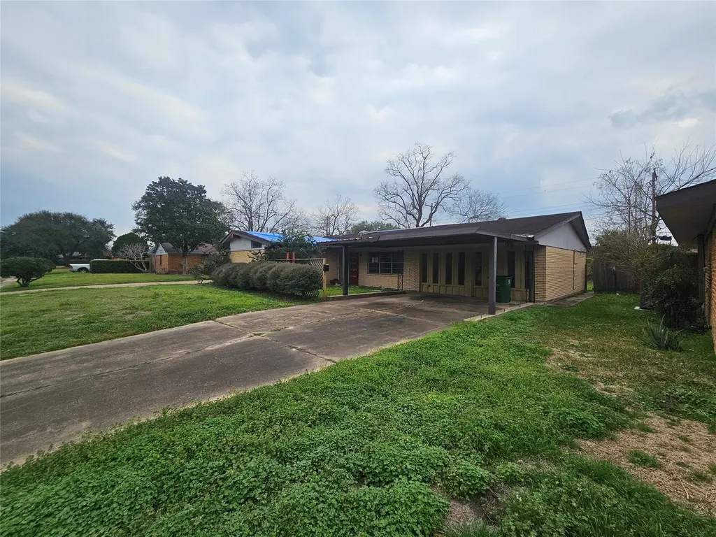 5327 Knotty Oaks Trl
