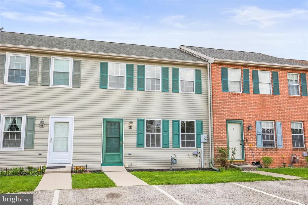 5 Oxwood Cir