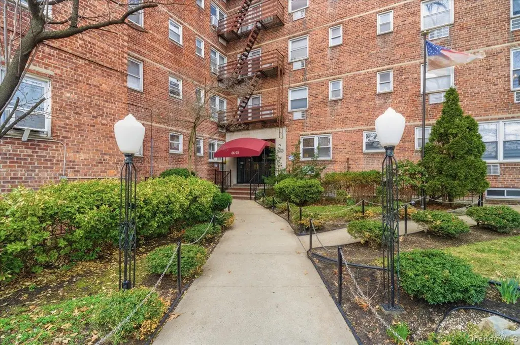 6692 Selfridge St Unit 4F