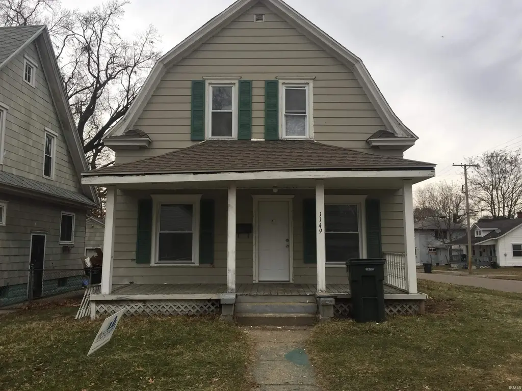 1149 E Indiana Ave