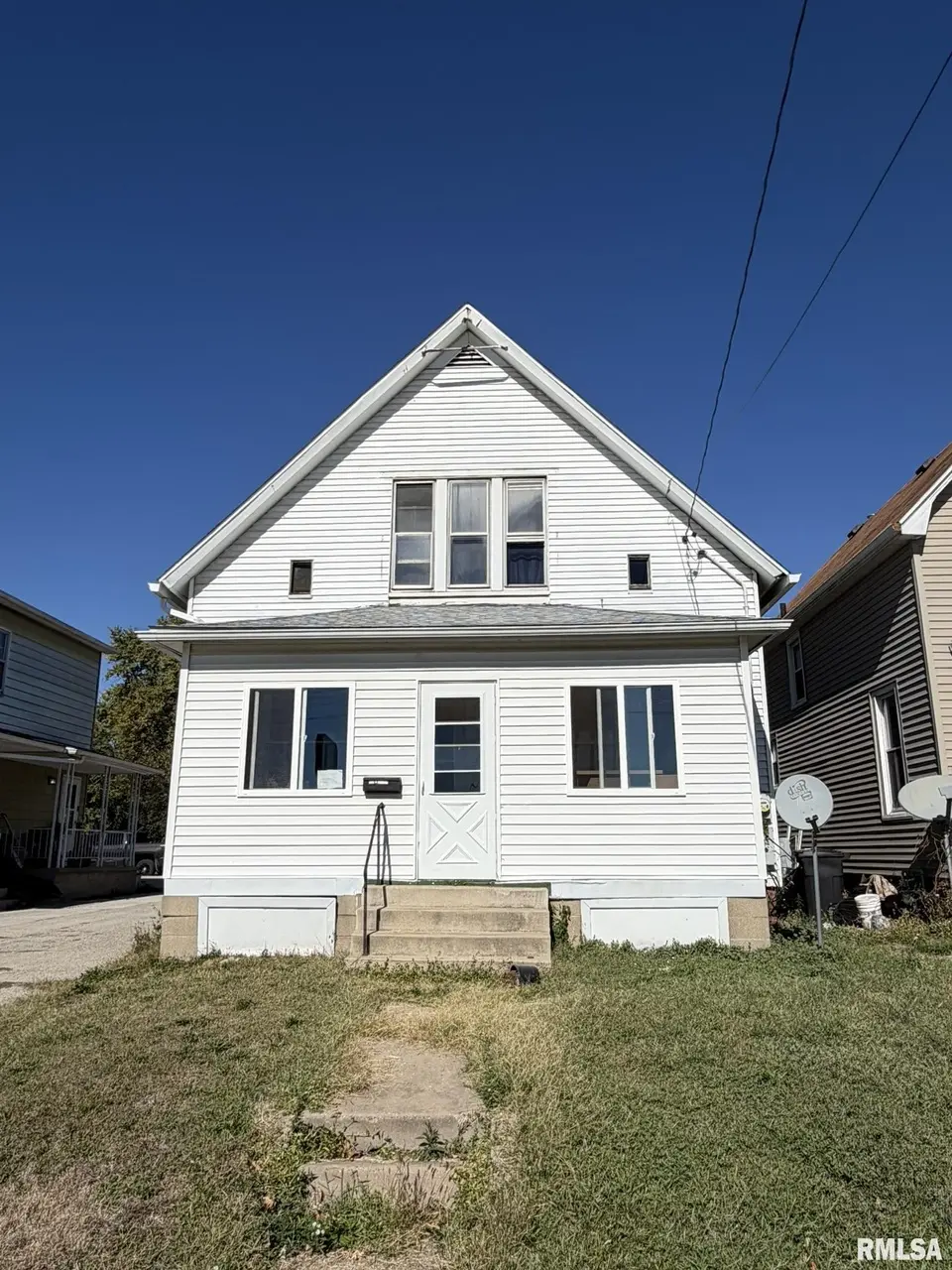 453 E Locust St