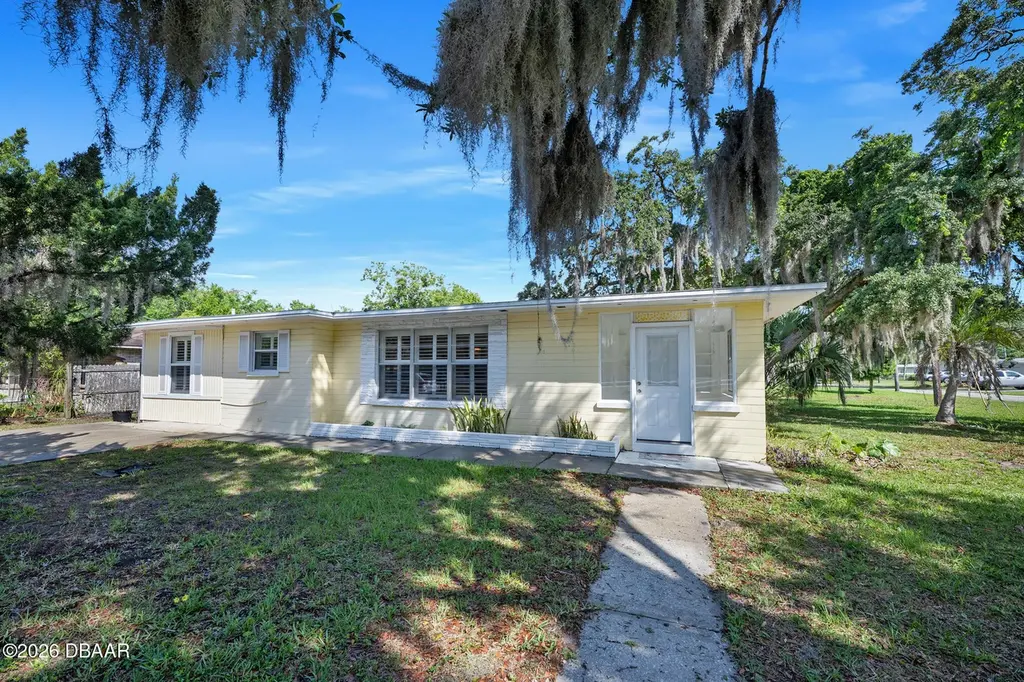 183 Hernandez Ave