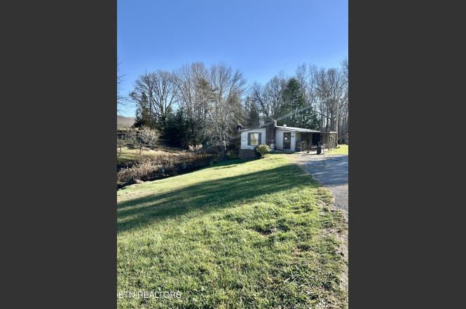 1500 Coal Hill Rd