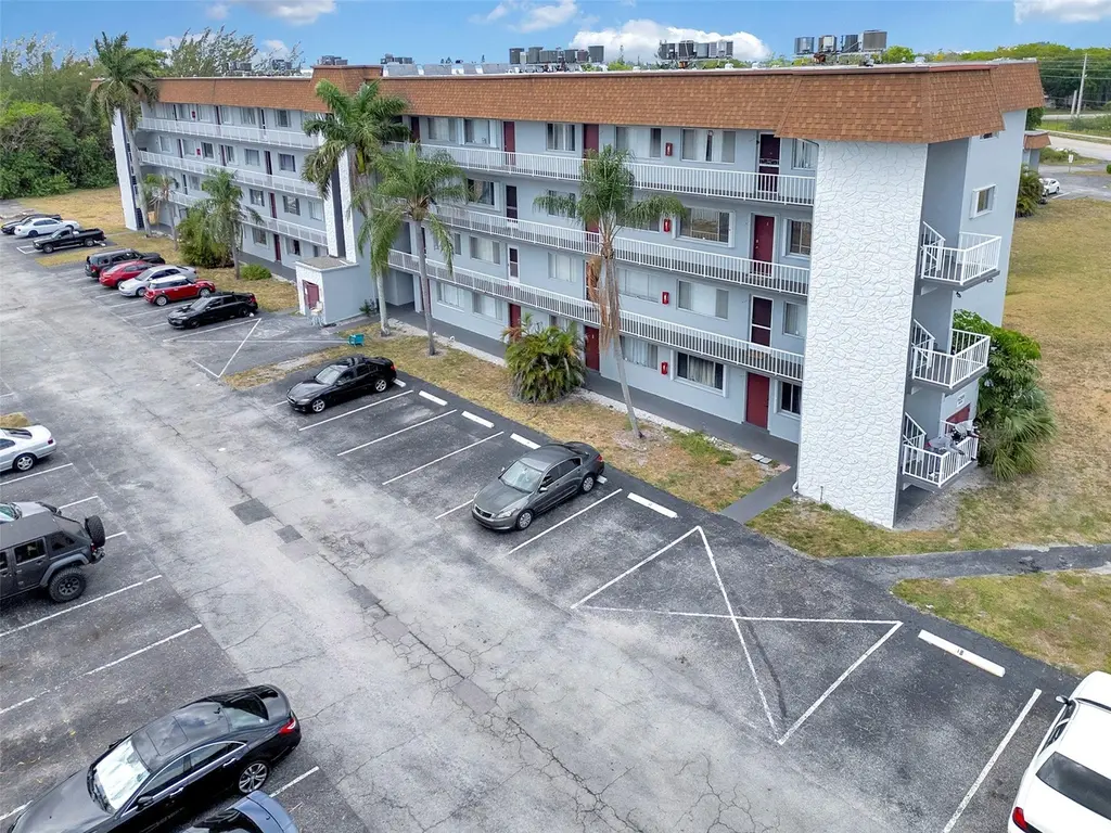 6289 Lear Dr #403