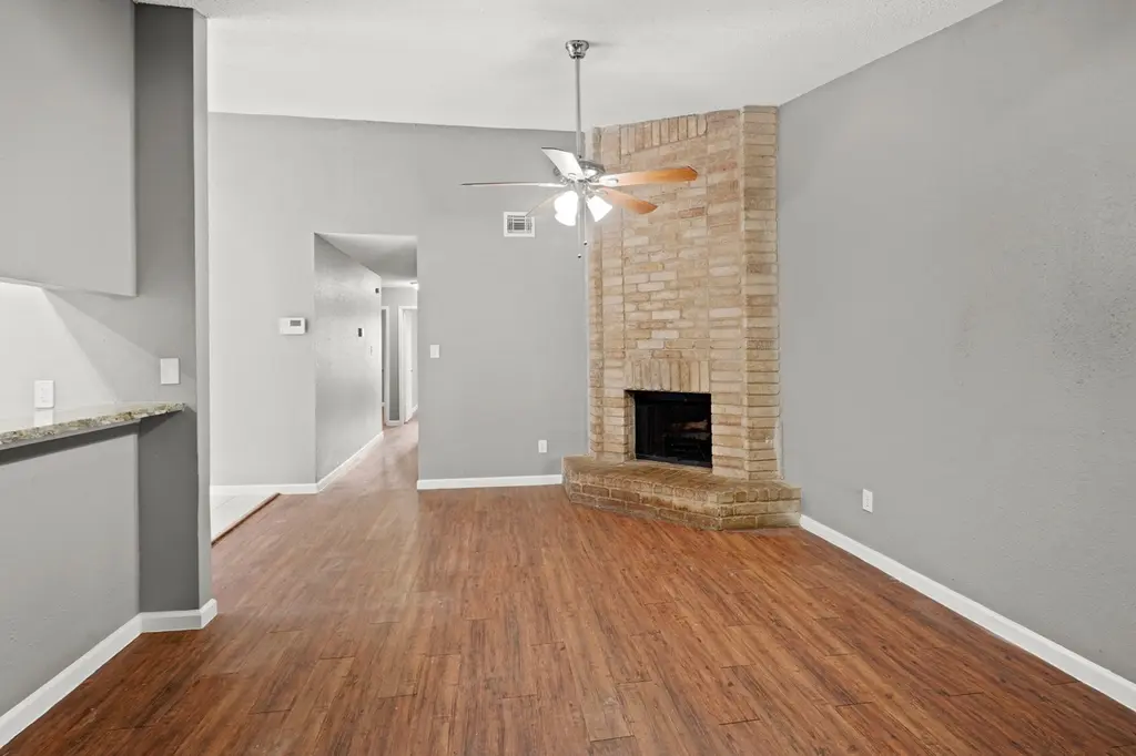 11217 Pender Ln