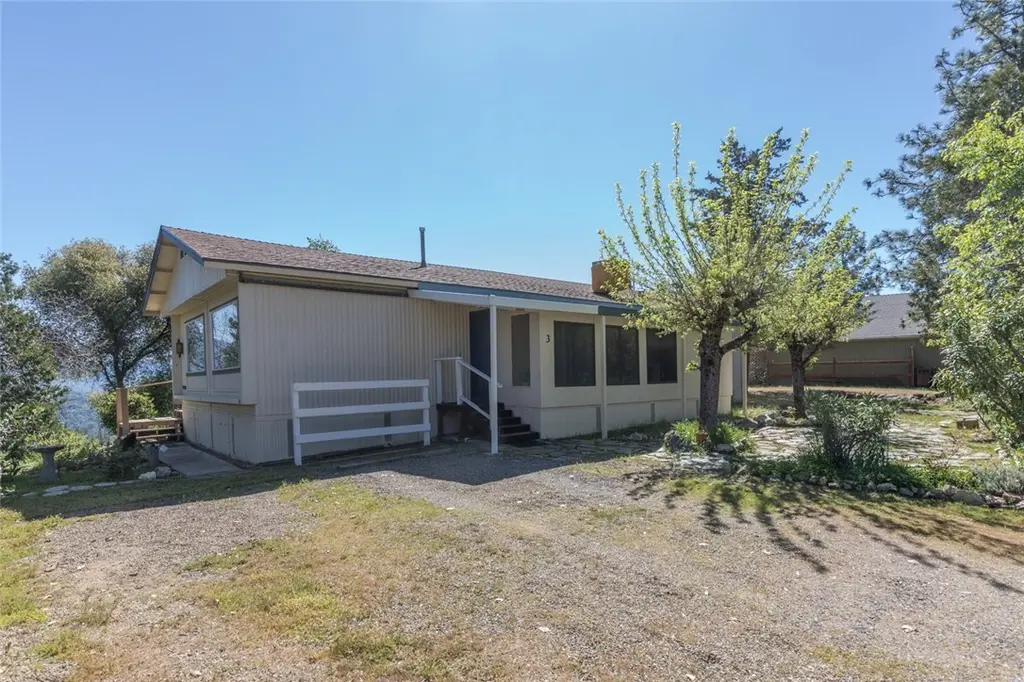 4878 Leonard Rd #3