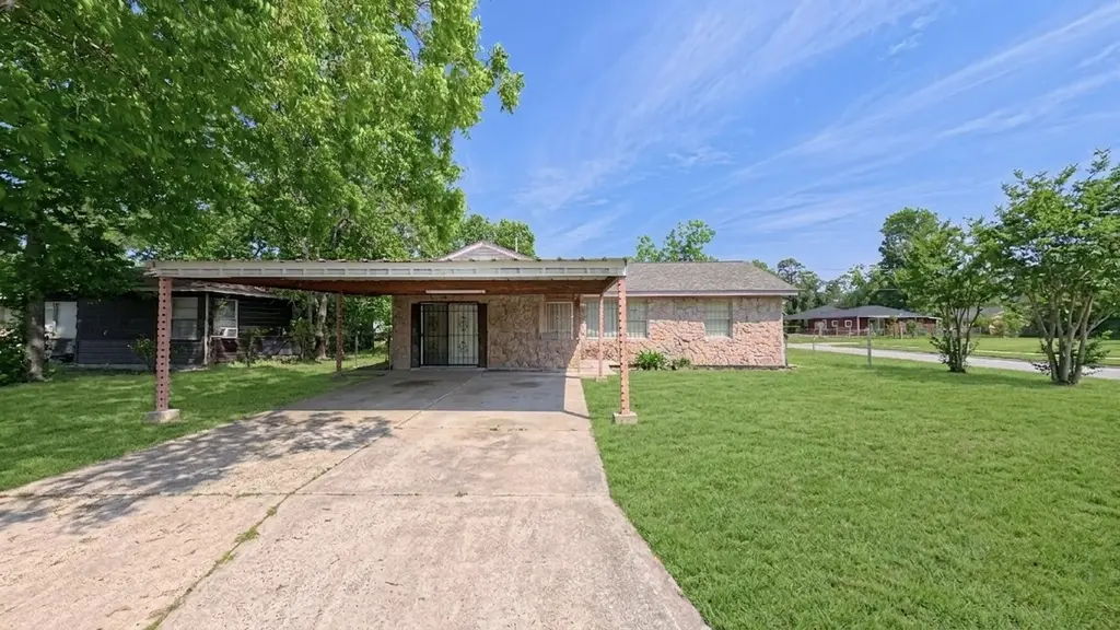 7261 Boggess Rd