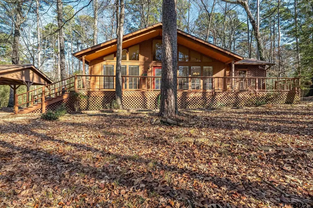 945 Valleywood Trl