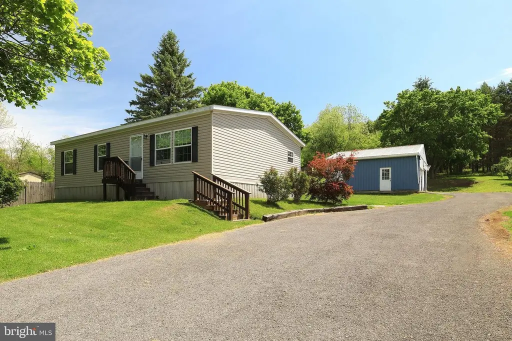 128 Greens Valley Rd