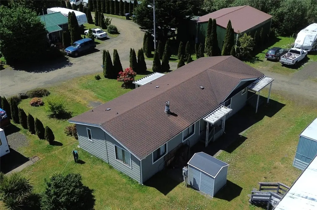 1845 S Montesano St #401