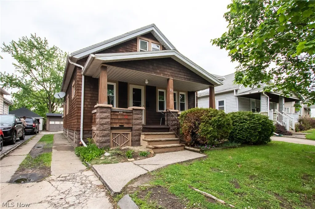 25 Forbes Rd