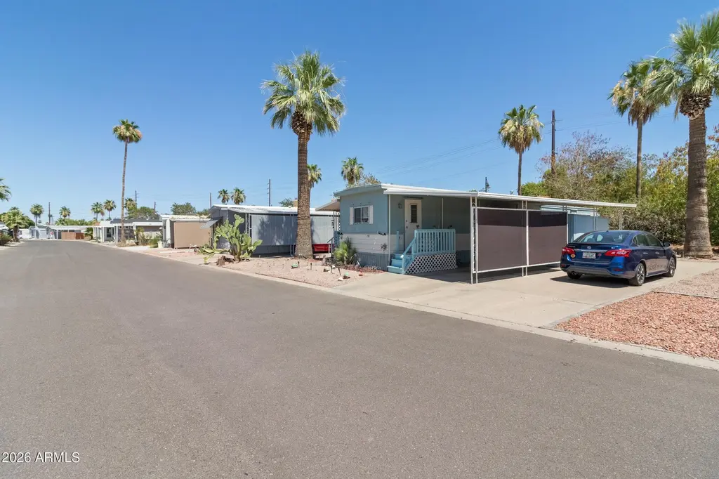 2727 E University Dr #134