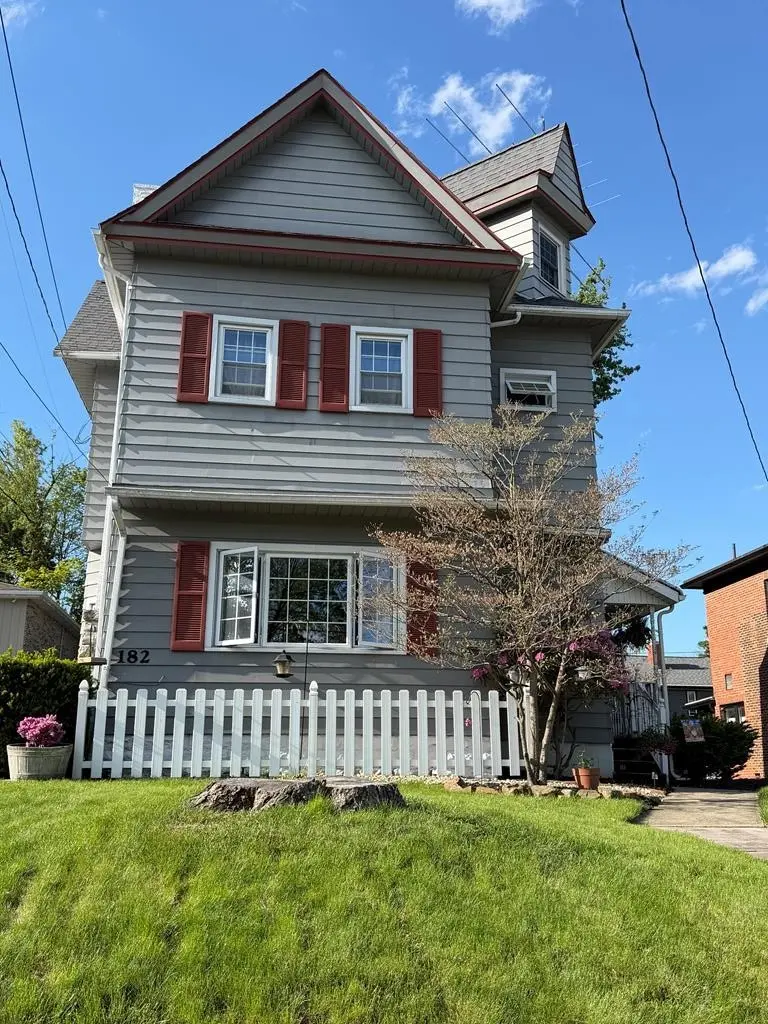182 W First St