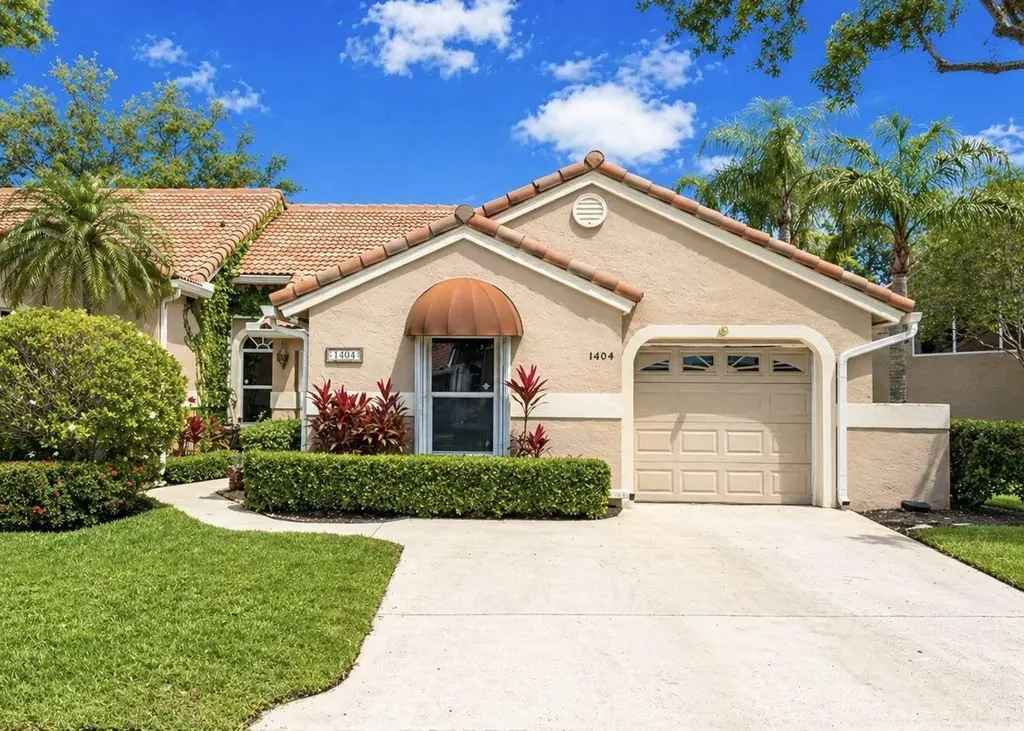 1404 Mahogany Pl
