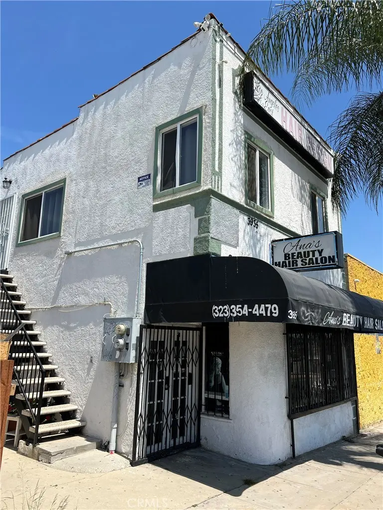 3935 E Cesar E Chavez