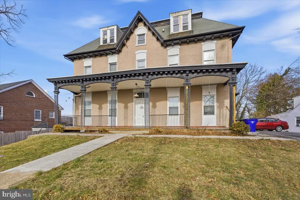 671 Highland Way