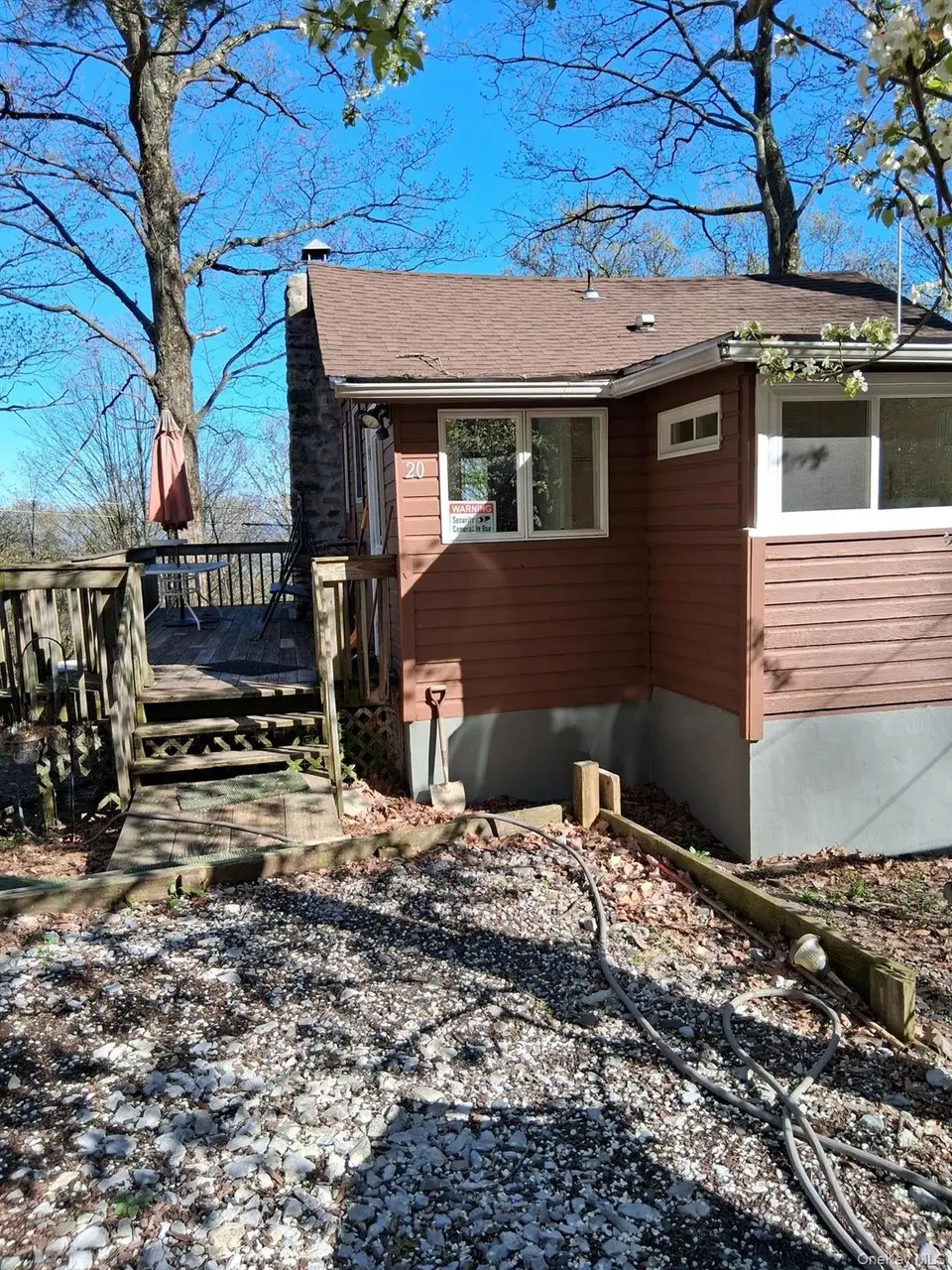 20 N Oakwood Trl