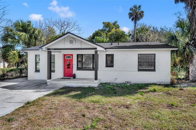 1307 Shepherd Ave