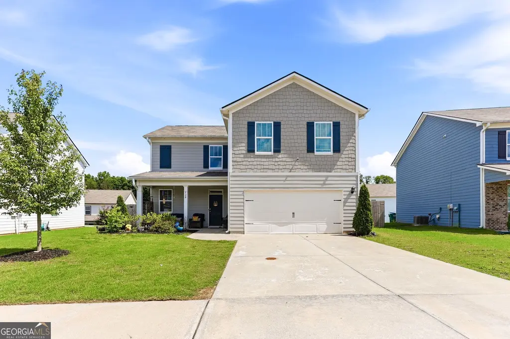728 Starbuck Pkwy