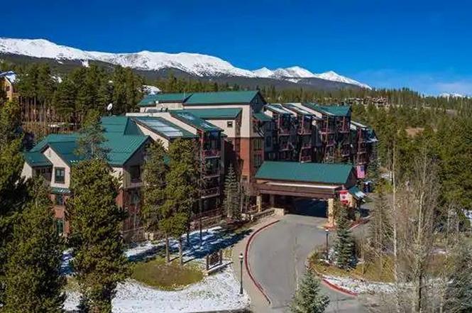 500 Village Rd #302