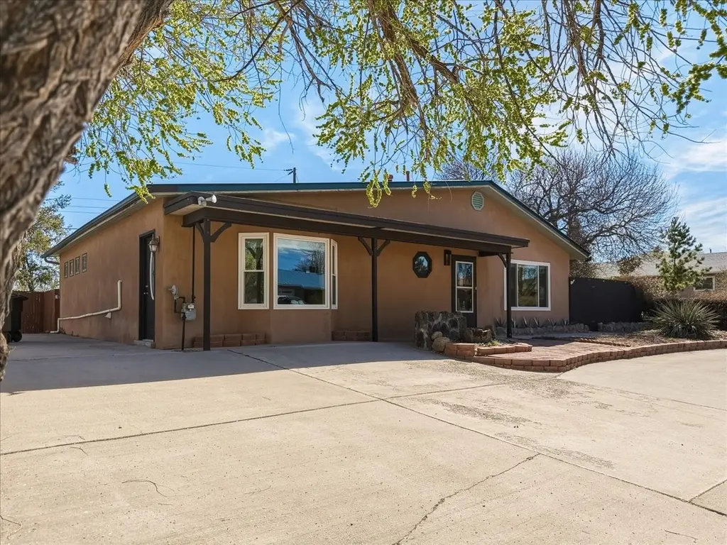 303 Joya Loop