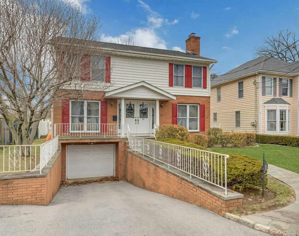 97 Bradley Rd