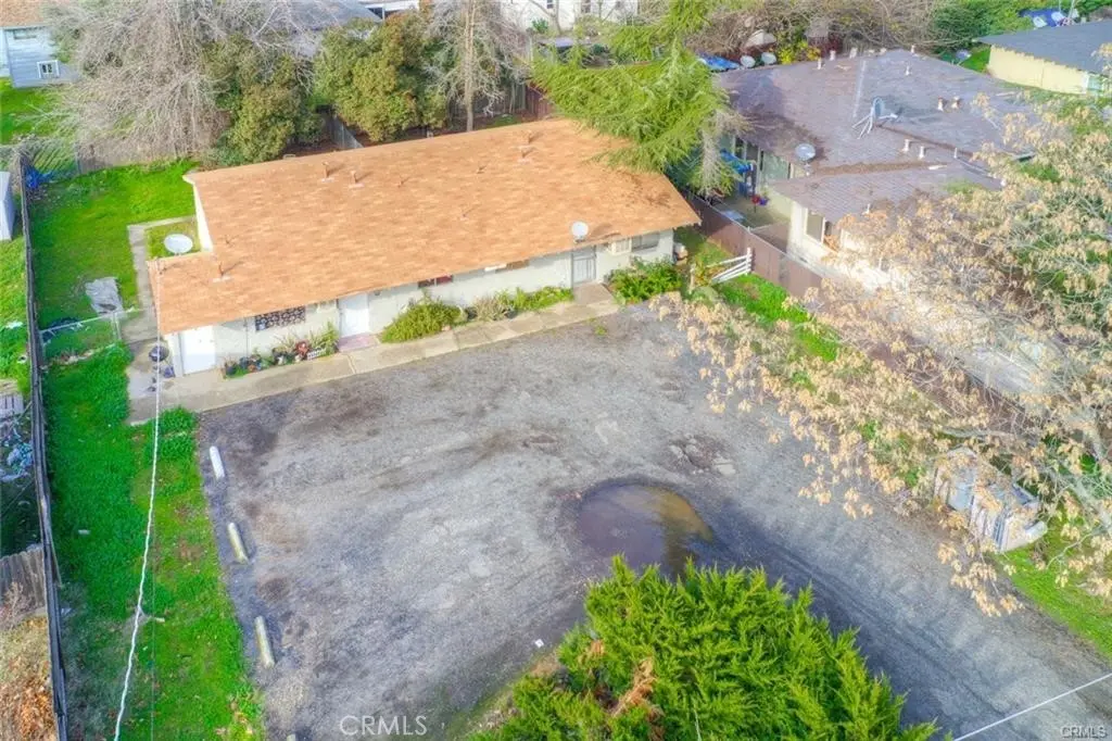 1190 Pomona Ave