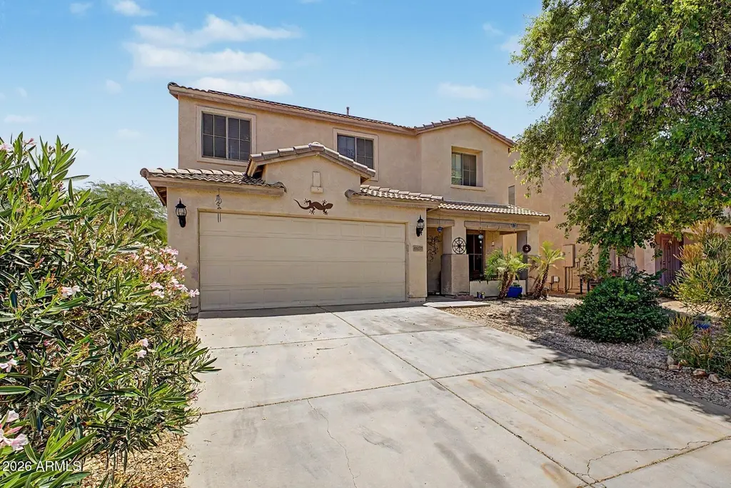 43557 W Sagebrush Trl
