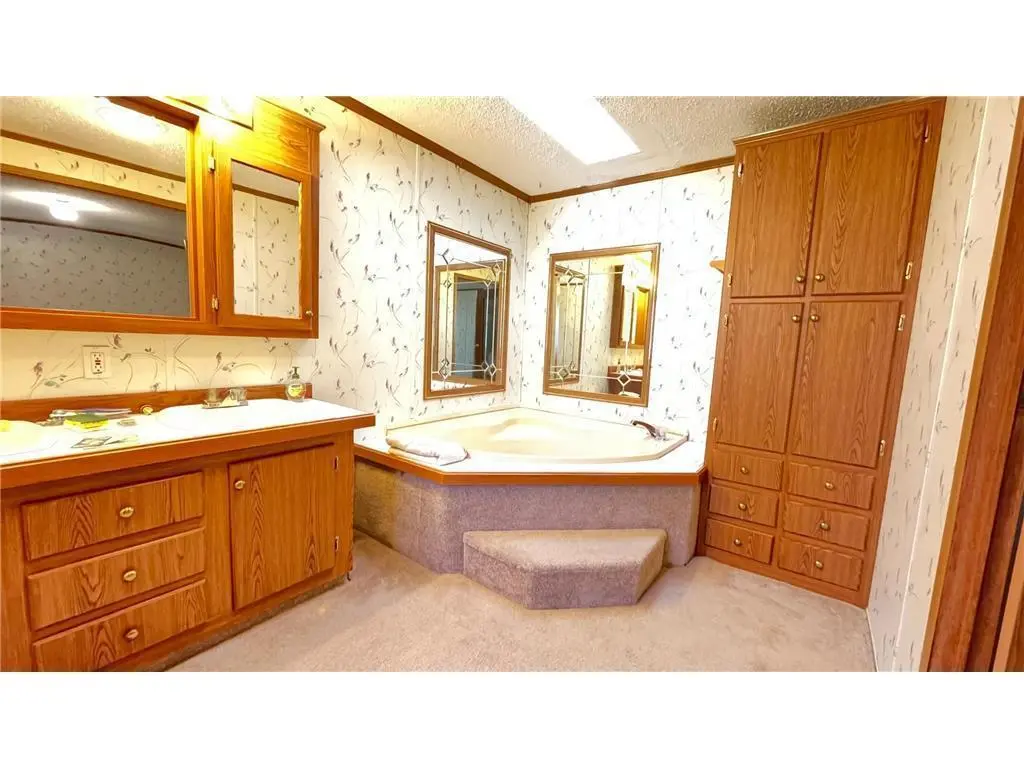 7800 Maple Hill Rd Unit b11