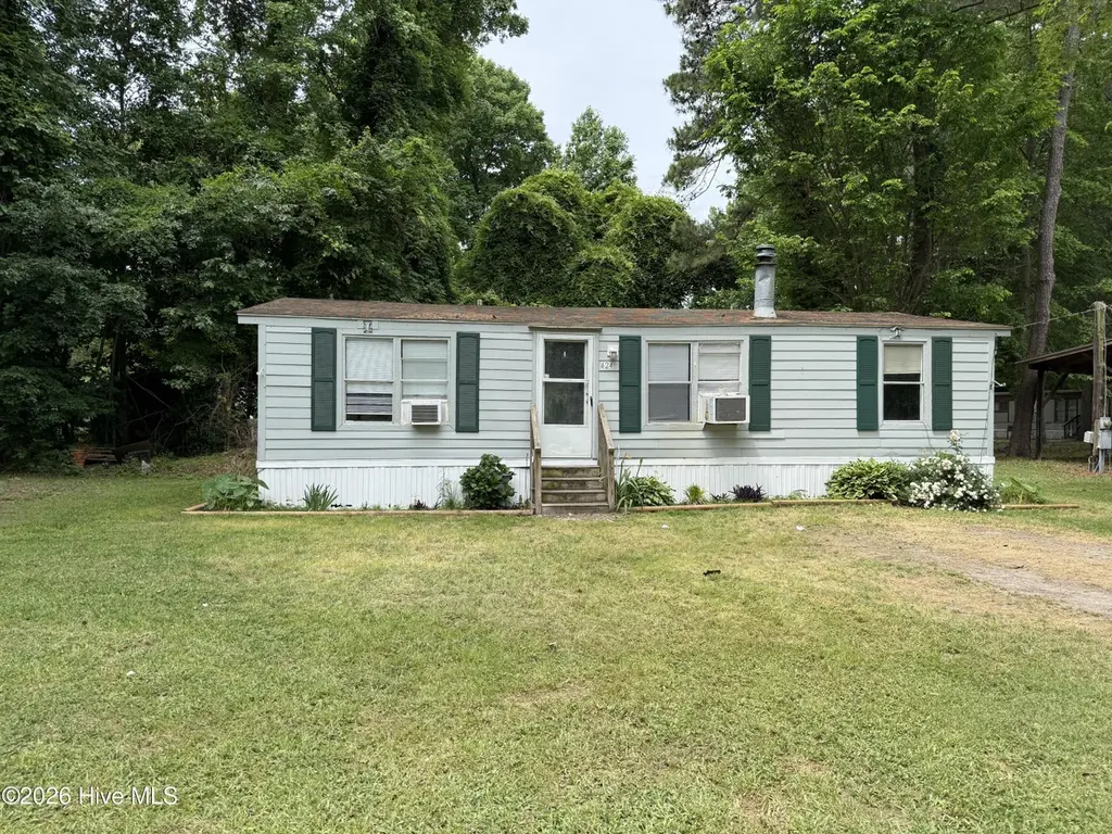 424 White Oak Dr