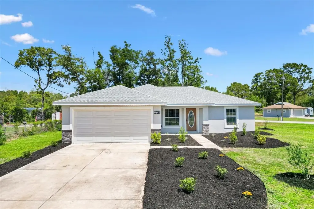 9241 SE 155th Pl