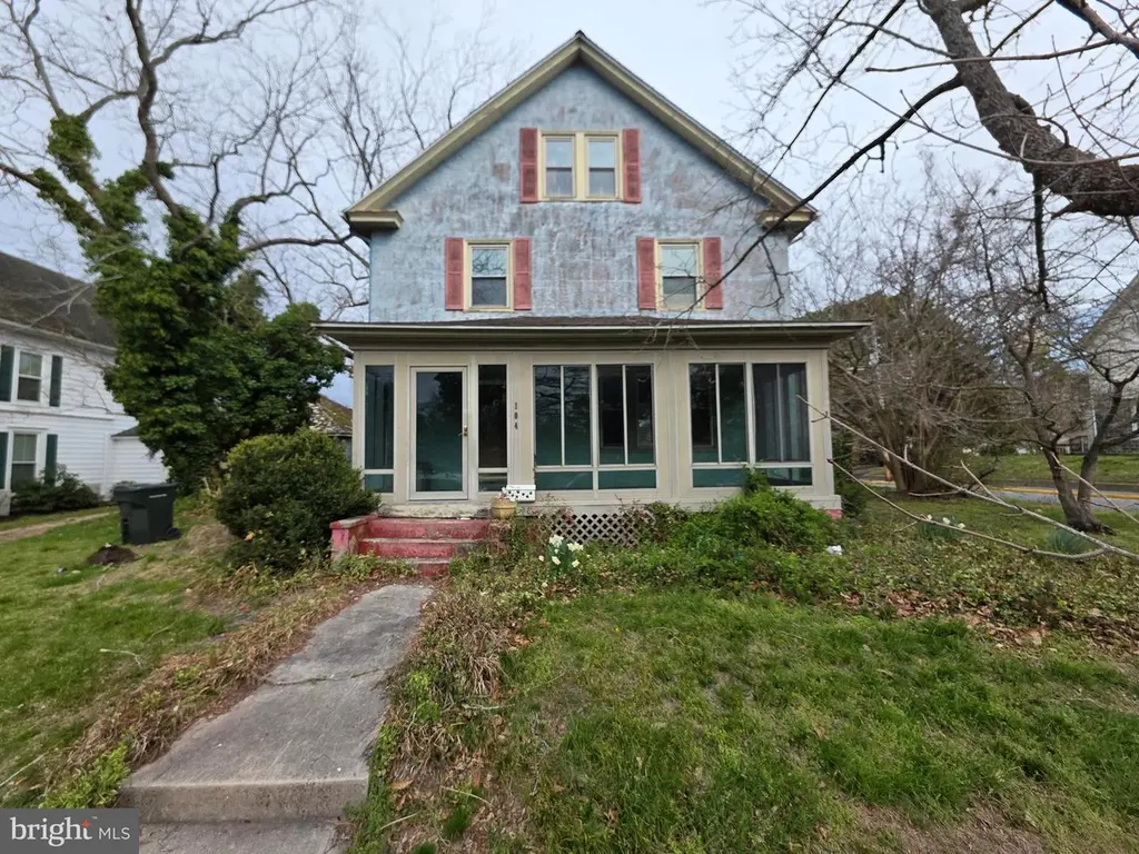 104 W Federal St
