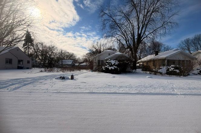 2009 Concord St