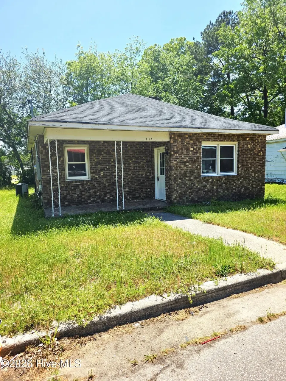 113 Cedar St