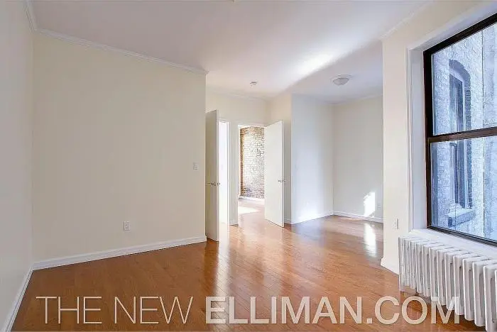 246 E 51st St Apt 11