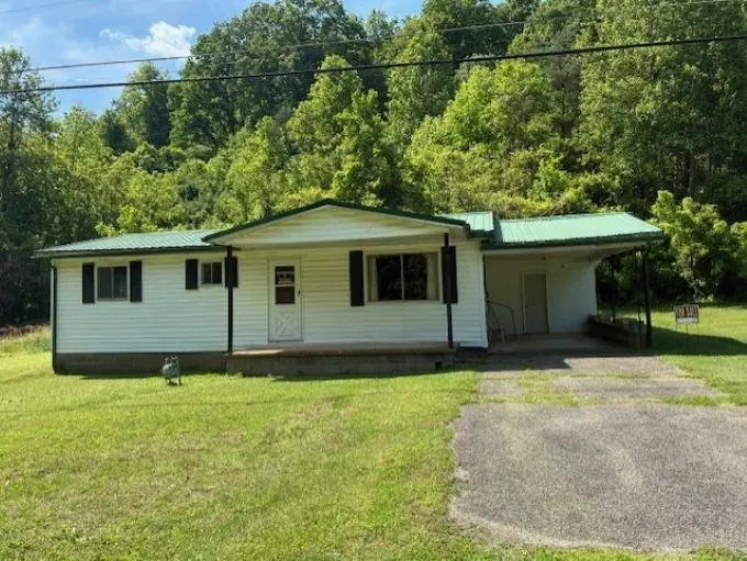 1255 Newcomb Creek Rd