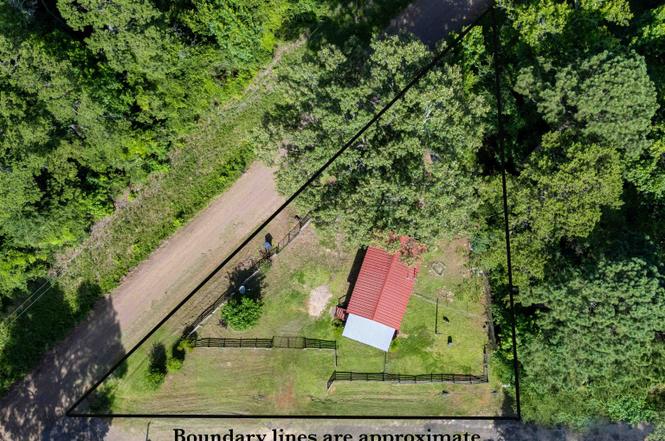 200 Dog Wood Dr