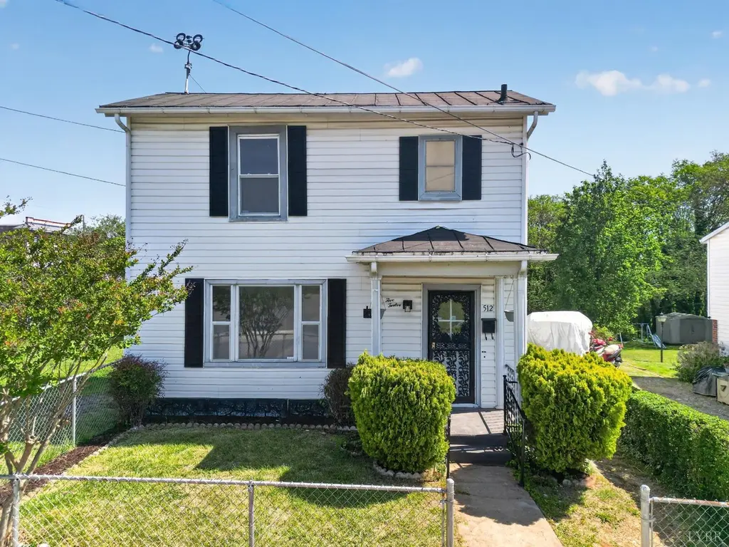 512 Polk St
