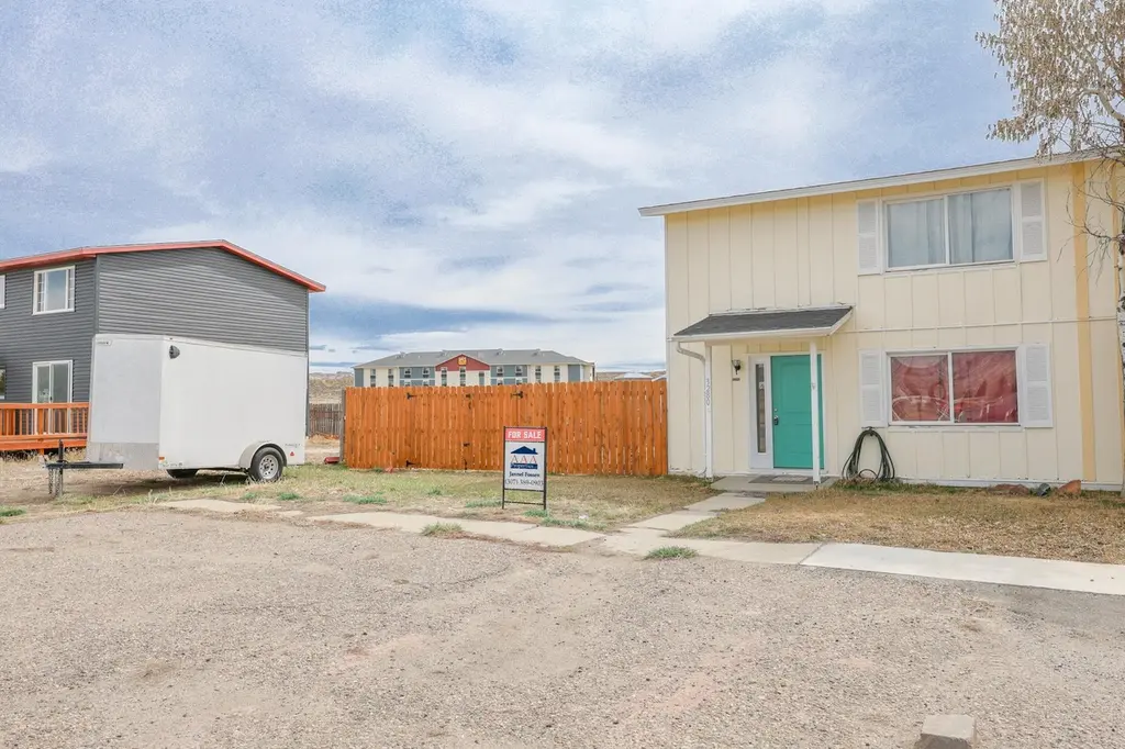 3280 Roosevelt Way, Apt. A Way