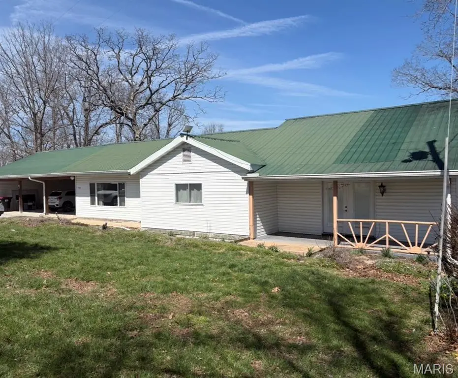 7440 Highway 17