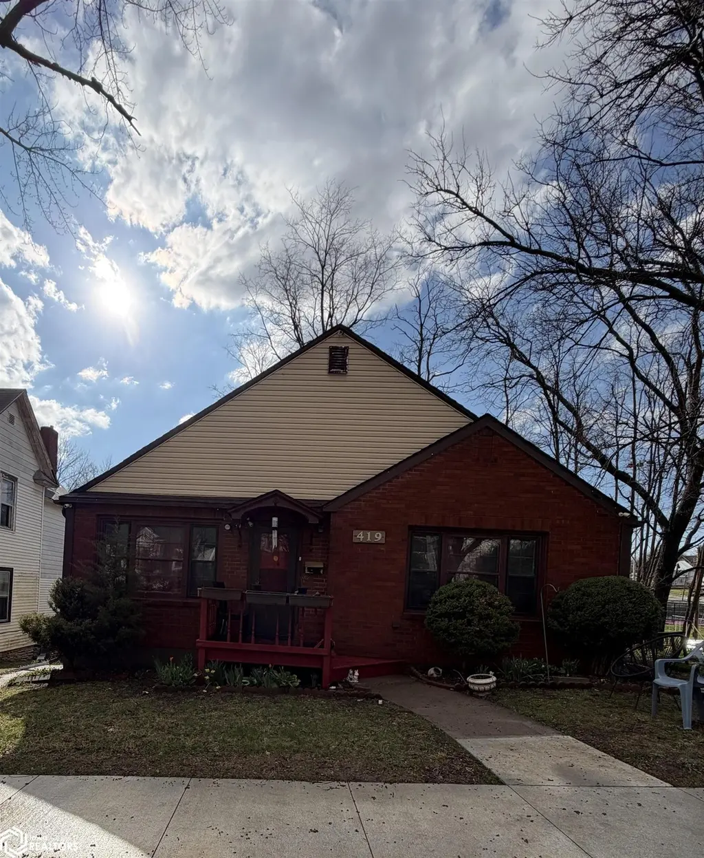 419 N Birch St