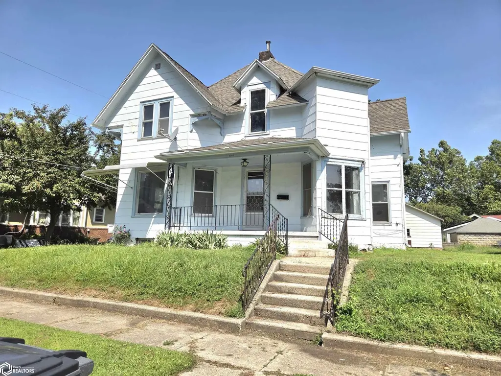 1110 16th Ave