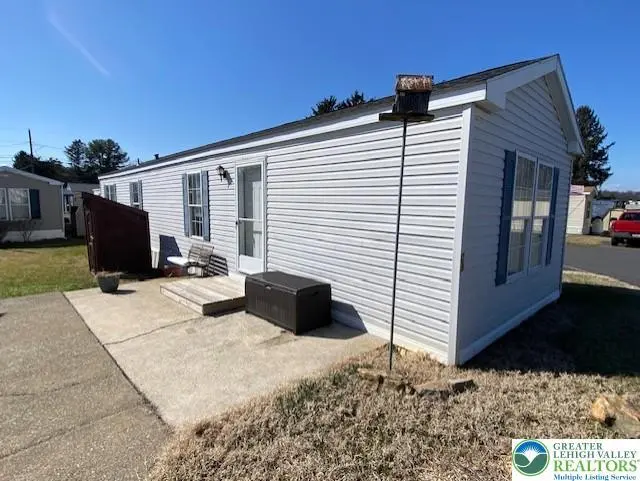 5475 Hamilton Blvd #23