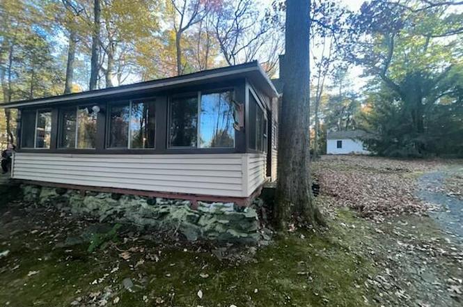 144 Slab Hill Rd