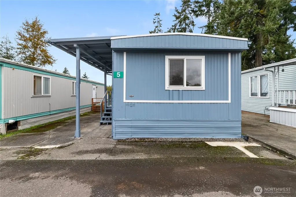 2240 Peace Portal Dr #5